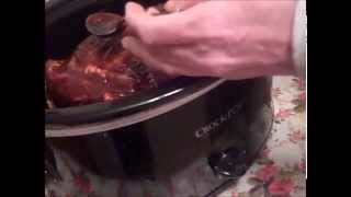 How To Cook A Crock Pot Pulled Pork Best Slow Cooker Pulled Pork Recipe [upl. by Thalia]