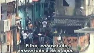 Bandidos em Fuga são alvejados e baleados pelo helicóptero da policia Vila Cruzeiro [upl. by Ahsenak]