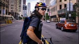 Meet Chicagos Most Hardcore Bike Messenger [upl. by Napier]