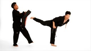 How to Do Back Kick amp Jump Back Kick  Taekwondo Training [upl. by Sherrie]