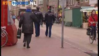 Politie neemt mishandeling van agenten hoog op [upl. by Kinimod]