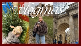 VLOGMAS DAY 2 Chatsworth Christmas Market [upl. by Ashleigh87]