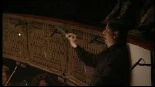 Lohengrin Prelude SEBASTIAN WEIGLE conducts right hand only [upl. by Nilorac487]