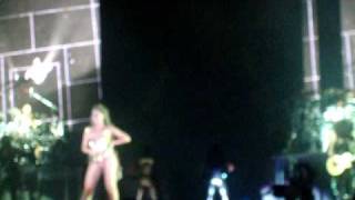 Beyonce Get Me Bodied Live [upl. by Stanly]