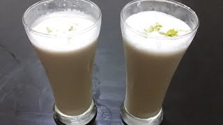 গরমে প্রশান্তি এনে দিবে এই ঠান্ডা লাচ্ছি ।। Resturent style lassi ।। How To Make Lassi।। [upl. by Noiramed318]