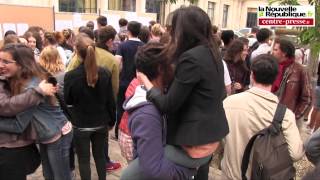 VIDEOPoitiers Jai le bac [upl. by Anilram]