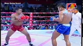 Bayon TV Boxing Keo Rumchong Vs Puth Huch 21 December 2014 Kun Khmer Boxing [upl. by Berty]