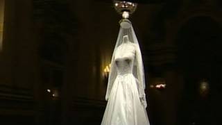 Kate Middleton and Prince William The Royal Couple Puts Wedding Dress on Display 072211 [upl. by Bernarr608]