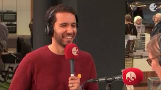 Ish Aït Hamou bij De madammen van Radio 2  live vanop de Boekenbeurs [upl. by Arella]