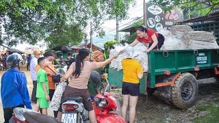 Make A Lot Of Rice Cake Tube Goes To Market Sell  Use Truck To carry Goods To Market [upl. by Ydnak]