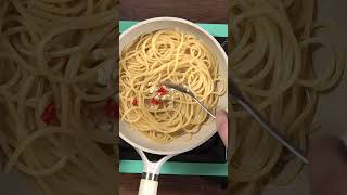 SUPER EASY Aglio Olio in Under 20 minutes [upl. by Egas]