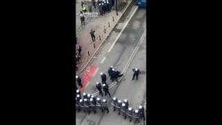 SKANDALICZNA INTERWENCJA POLICJI NA PROTEŚCIE ROLNIKÓW 06032024 [upl. by Wallack]