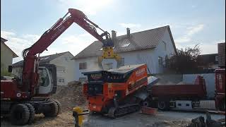 Abbruch Bagger Liebherr  Beton Recycling  NeuUlm Pfuhl Brecher  Sortiergreifer Nägele BAU [upl. by Rasec]