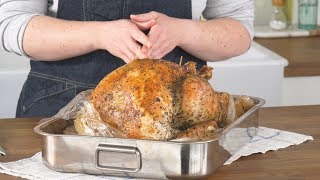 How to Cook Turkey in an Oven Bag [upl. by Marzi]