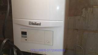 Vaillant Eco Tec Pro 28 noisy in need of a Powerflush [upl. by Aneej797]