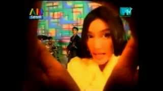 Shaden Dunia Belum Berakhir Original Video Clip [upl. by Lenhard451]