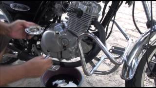 Usando Óleo 10w30 na Moto Suzuki Intruder 125 ED [upl. by Iris]