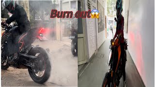 KTM duke 250 burn out😱motovlogarju [upl. by Enillebyam]