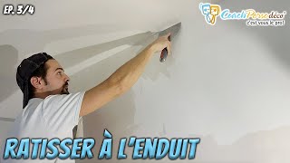 Reprendre un mur peint après un dégât des eaux enduit de finition  Masterclass 34 [upl. by Gerdi462]