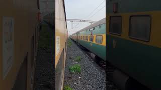 12201 LTT KCVL garib rath overtaking 12620 matsyagandha express [upl. by Spiegelman]