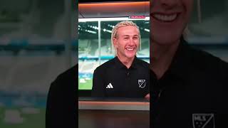 Federico Bernardeschi channelling his inner Targaryen [upl. by Elset]