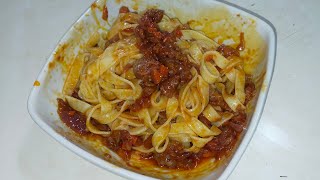 come fare le tagliatelle fatte in casa al ragù di cotechino ricetta ragù al cotechino [upl. by Hpesoj]