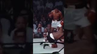 Muhammad Ali vs Sonny Liston🐐 [upl. by Anrehs]