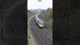 390117 tilting as it passes Forton south of Lancaster [upl. by Otte684]