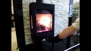 Jotul F163 Air Wash demonstration [upl. by Nizam]