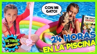 🤽‍♀️ 24 HORAS en el AGUA  Mi GATO no se separa de mi se come MI COMIDA [upl. by Cleve442]