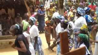 Chant toupouri messe baptême jeunes paroisse s Jean Maroua [upl. by Enetsirhc645]