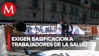 Trabajadores del sector salud protestan frente al Palacio Nacional [upl. by Remde]