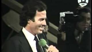 Julio Iglesias en Chile 1979 Parte 1 de 2 [upl. by Amathist610]