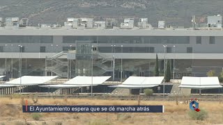 El alcalde valora positivamente el aviso de inspección al Aeropuerto [upl. by Aerua]