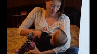 5 BREASTFEEDING QampA Daily Vlog 17 [upl. by Nonie]