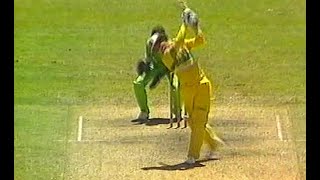 Massive Thats outta here Huge Dean Jones six off Mushtaq Ahmed Aust vs Pak ODI Gabba 198990 [upl. by Cathe974]