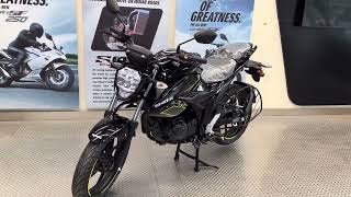 New Suzuki Gixxer FI ABS 2024 review [upl. by Akeimahs]