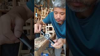 Carpenters planer bending wood iron plane uux [upl. by Dlanigger]