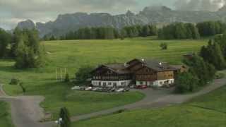 Seiser Alm  Hotel Ritsch  Ritsch Schwaige  Alpe di Siusi [upl. by Dahsra]