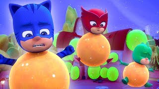 PJ Masks Eggs  Splat Ball Surprise  PJ Masks Official [upl. by Wahlstrom]