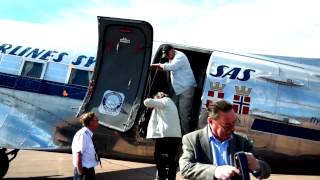 Douglas DC3 quotDaisyquot flight to Åland [upl. by Oakes746]