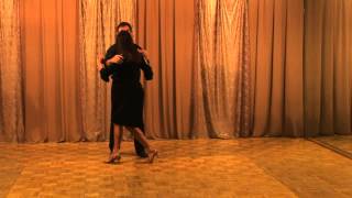 Beginner Argentine Tango Lesson Mordida El Sanguchito The Sandwich Bite [upl. by Denae]