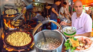 7 Indonesian street food in GLODOK Jakartas CHINATOWN [upl. by Holds]