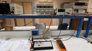 Tutoriel dElectronique Numérique Les Bascules [upl. by Enelyt675]