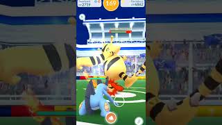 Electabuzz raid 😯pokemon pokemongomewtwopokémon shinyesportspokemonesports charlizard [upl. by Mohamed]