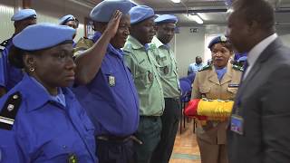 Des casques bleus maliens reçoivent la médaille des Nationsunies [upl. by Corly]