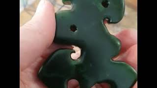 New Zealand Pounamu or Greenstone Warrior carved by Dean Taylor Christchurch [upl. by Tnemelc]