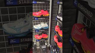 Saucomy Mizuno Nb Asics Sports Shop Pattaya Central Aug 2024 [upl. by Lleroj]