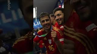 Así fue la celebración de la selección española en el vestuario [upl. by Tichonn]