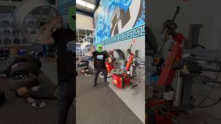 how to change a wheel 👍 gmod shorts viral cars wheels memes [upl. by Aissatsana]